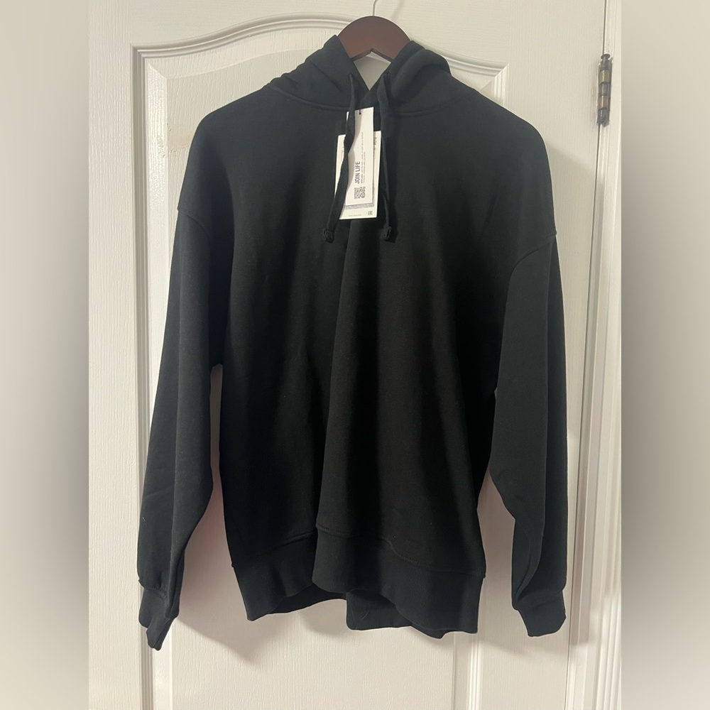 Zara Women’s Black Hoodie